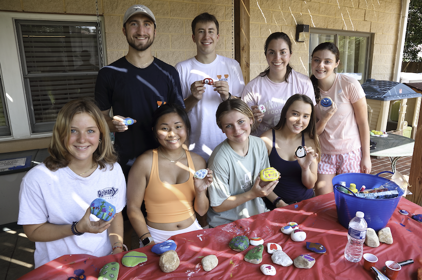 student volunteers at the Ronald MacDonald House