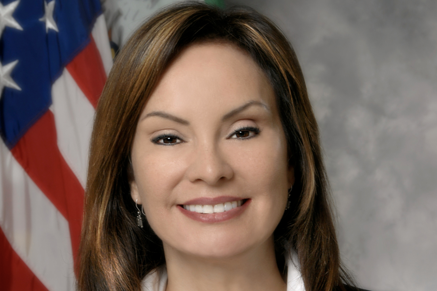 Former U.S. Treasurer Rosie Rios to Speak at First UVA Batten Benefactors Society Gala