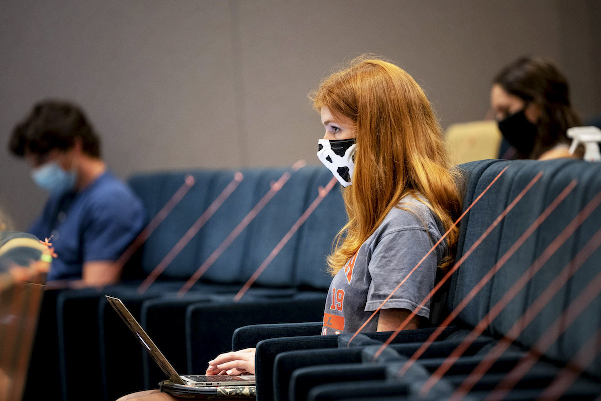 Photos: Daily Academic Life at UVA in the COVID-19 Era