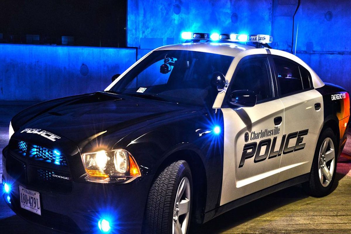 Batten Students Examine the Relationship between Police and Community