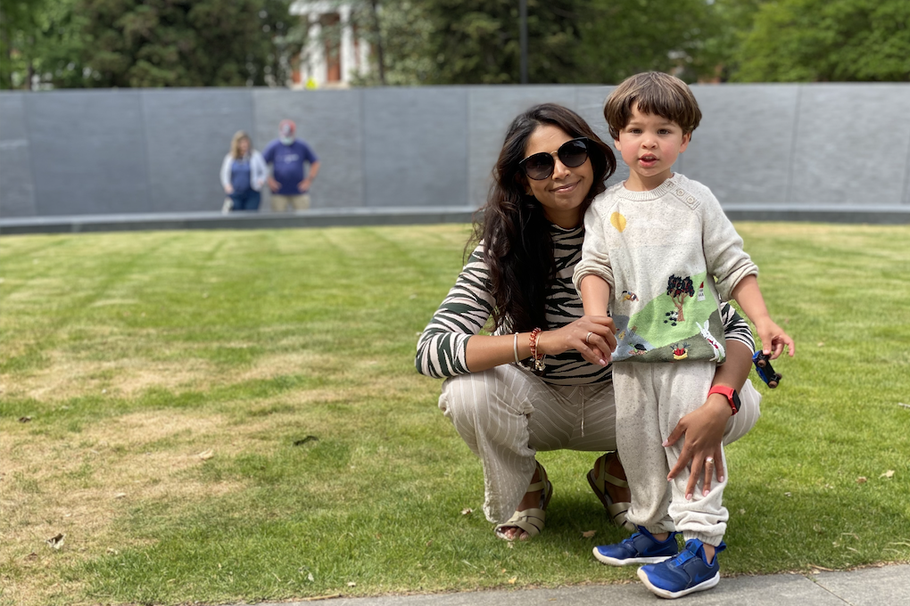 Dana Laurens (MPP ’10) and her son Jackson visit UVA's Memorial to Enslaved Laborers
