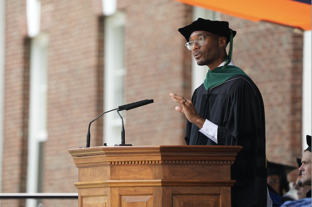 Dr. Taison Bell delivered prepared remarks to the Class of 2022 as the Sunday keynote speaker.